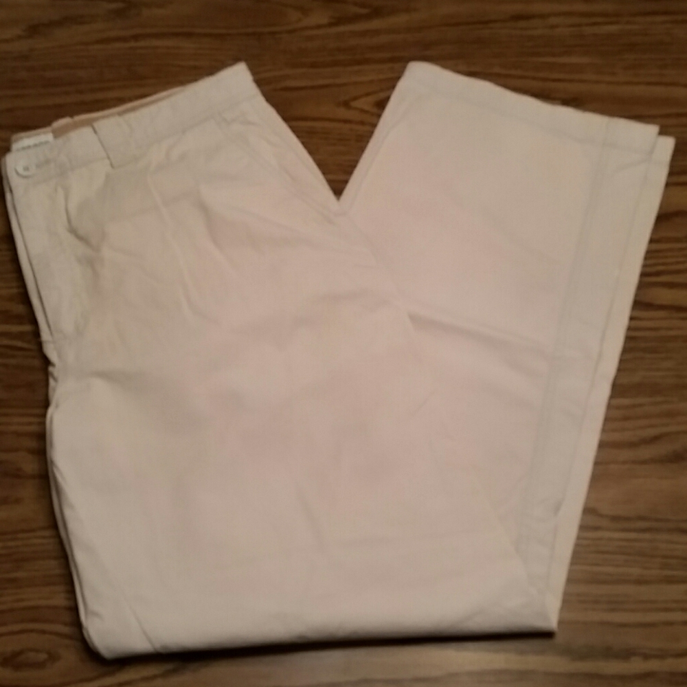 Weatherproof cargo chinos